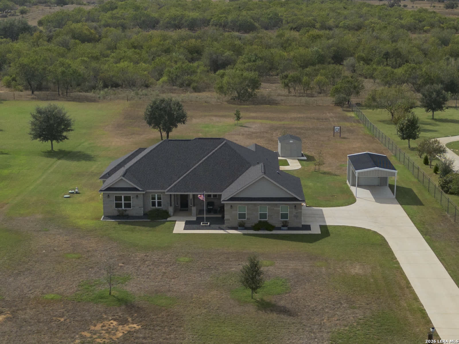 2741 County Road 357, La Vernia